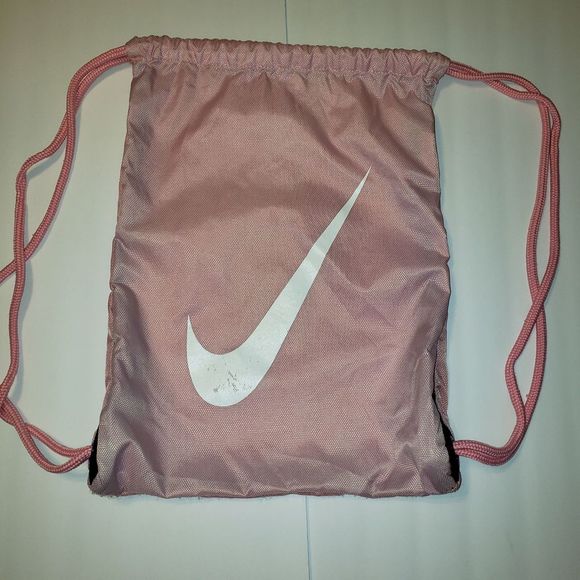 nike string bag pink